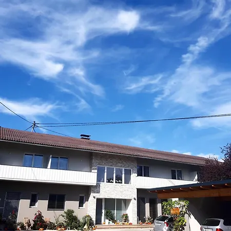 Gæstehus Florianihof Sankt Marxen 3*